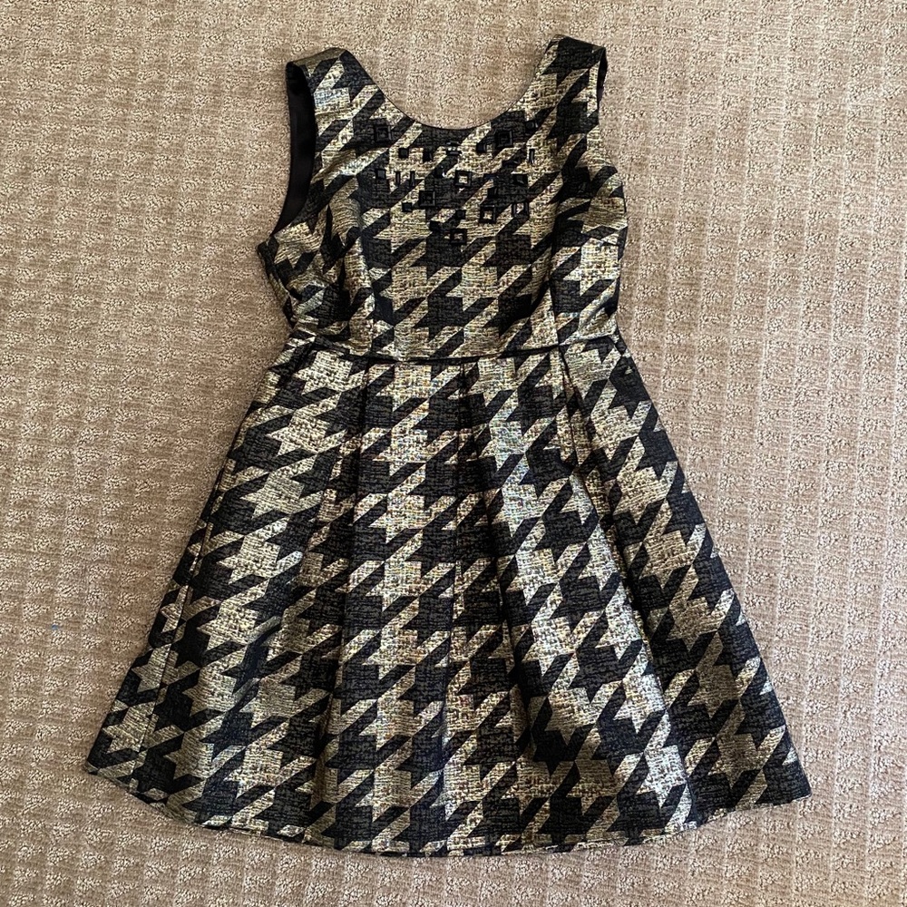 Gold & Black Houndstooth Pleated Cocktail Dress